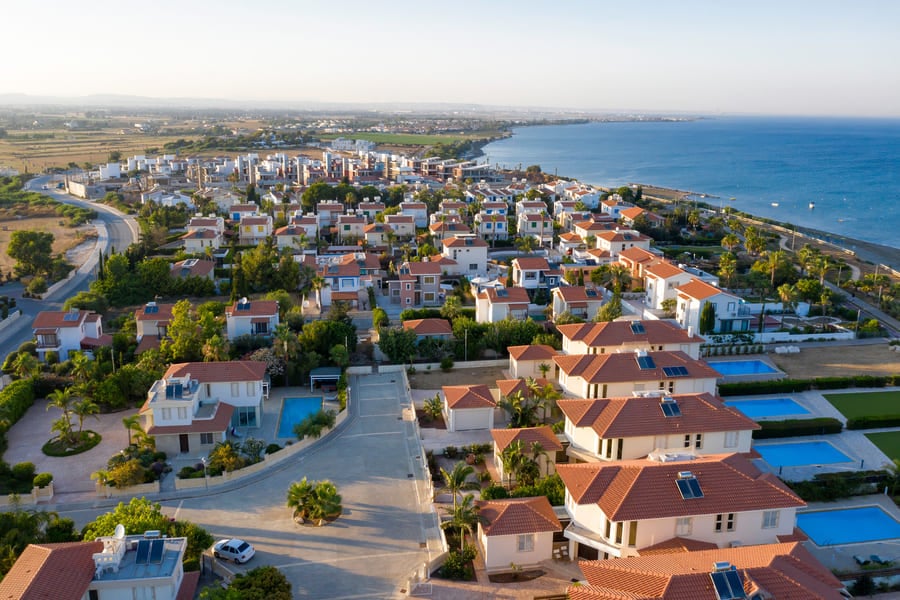 how to move to cyprus from us